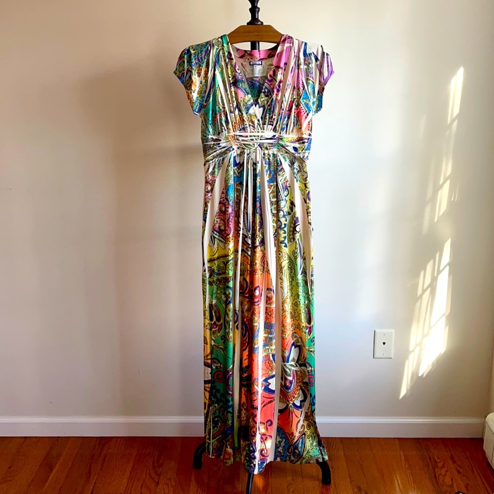NWOT: 🔥BELIEVE empire waist maxi (never worn!)🔥